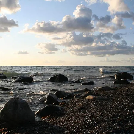 8 Person In Hadsund-by Traum *